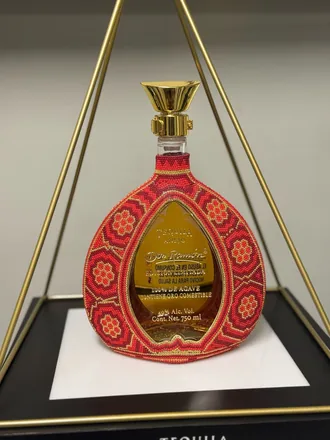 Botella de tequila Don Ramón Arte Legendario de México Fuego de 750 ml